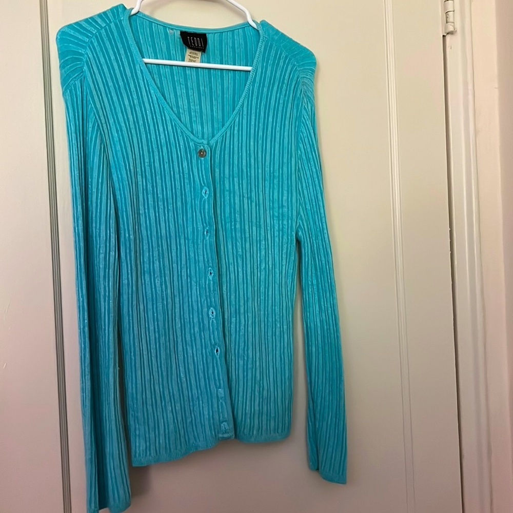 Teddi blue cardigan size: 6